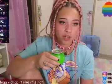 candy8998 chat room preview Image 15