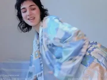 HopeHeaven – webcam model profile photo Image 2