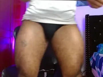 PabloArena – webcam model profile photo Image 11