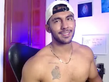 PabloArena – webcam model profile photo Image 14