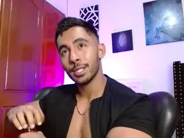 PabloArena – webcam model profile photo Image 18