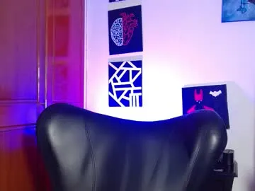 PabloArena – webcam model profile photo Image 5