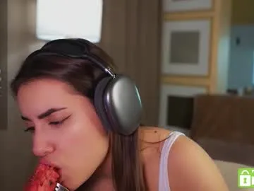 sophiepop41 – webcam model profile photo Image 16