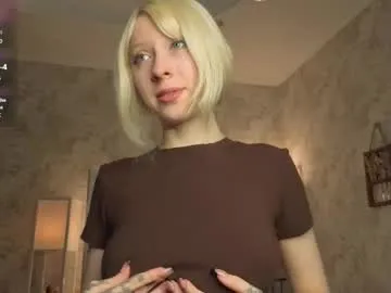 AshyTaylor – webcam model profile photo Image 14
