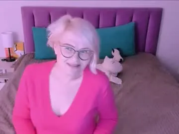 chiquitabures – webcam model profile photo Image 19