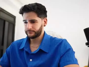 margarethowell chat room preview Image 19