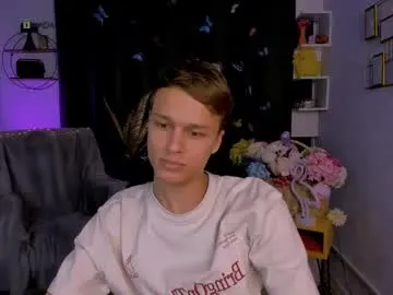 Gaia33 – webcam model profile photo Image 4