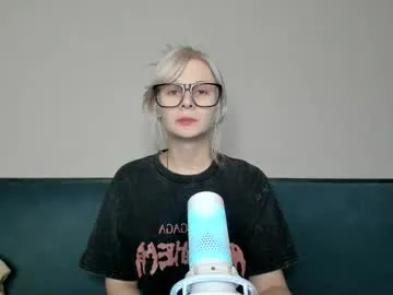 irohani_usagi – webcam model profile photo Image 14