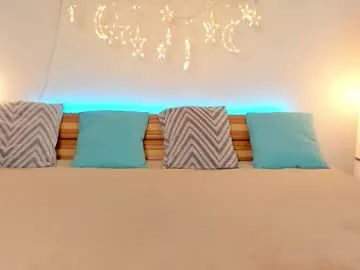 sweetliaison – webcam model profile photo Image 16