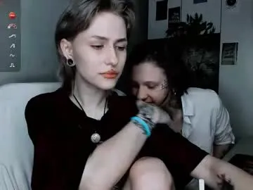 fflloowweerr – webcam model profile photo Image 12