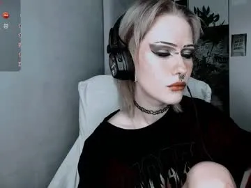 fflloowweerr – webcam model profile photo Image 15