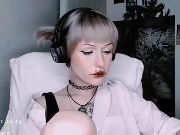 fflloowweerr – webcam model profile photo Image 19