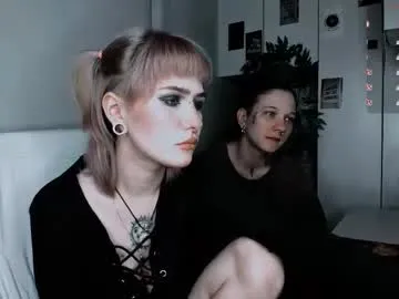 fflloowweerr – webcam model profile photo Image 6