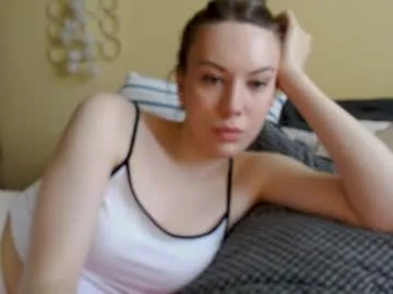 icejuljulju – webcam model profile photo Image 10