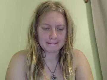 TwinksNextDoor – webcam model profile photo Image 19