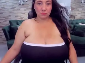 sharon_titts chat room preview