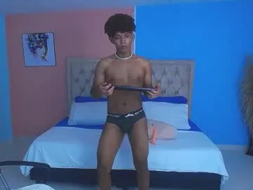 shyboy_ebony Image 10