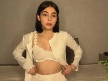 kaliana_ggh – webcam model profile photo Image 2