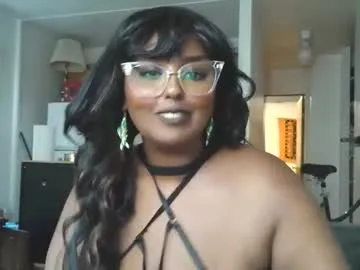 hornyshow_tv – webcam model profile photo Image 2