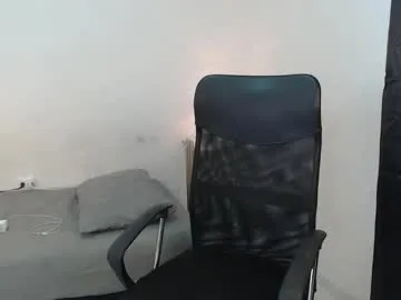 srr6677 chat room preview Image 15