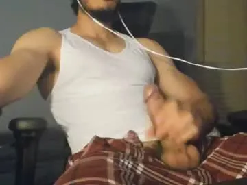 YU-KI00 – webcam model profile photo Image 18