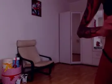 nataliecroft – webcam model profile photo Image 10