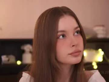 gwennielove – webcam model profile photo Image 17