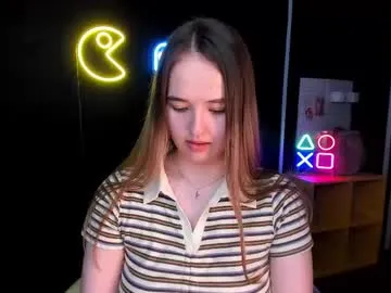 TwinksNextDoor – webcam model profile photo Image 17