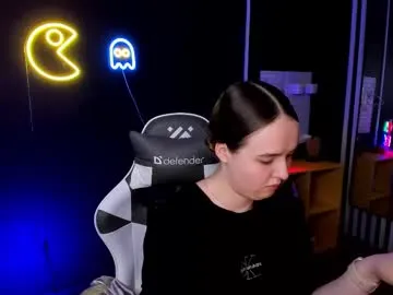 TwinksNextDoor – webcam model profile photo Image 3