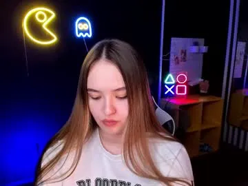 TwinksNextDoor – webcam model profile photo Image 4