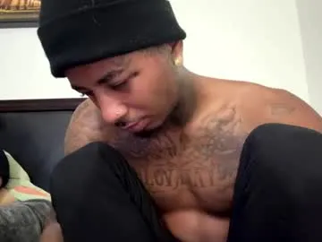 DomManlyGuy – webcam model profile photo Image 5