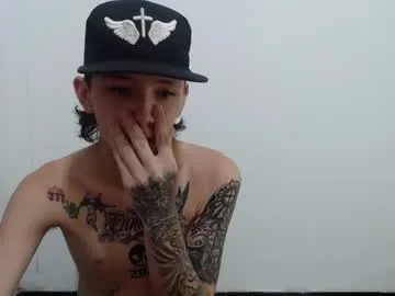 mylaweb – webcam model profile photo Image 4