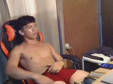 straightguy_asian's Thumb Image