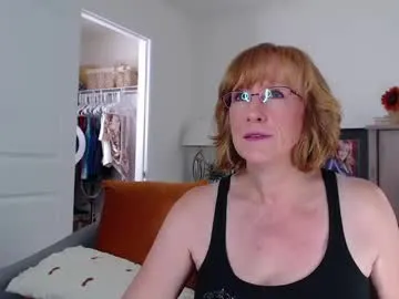 bisexualmilf – webcam model profile photo Image 16