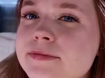 luna1vibe – webcam model profile photo Image 9