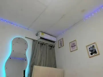 Megu_Melon – webcam model profile photo Image 19