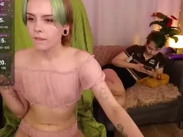 skyeveil chat room preview Image 3