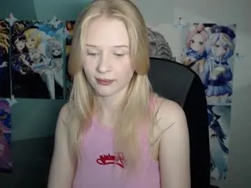 litlle_flowers – webcam model profile photo Image 10