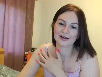 roouse – webcam model profile photo Image 2