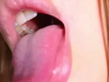 WitchAnnie – webcam model profile photo Image 6