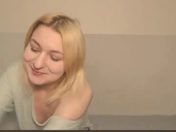 laura_coy – webcam model profile photo Image 12