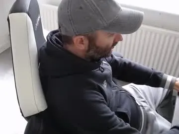 bisexualmilf – webcam model profile photo Image 5