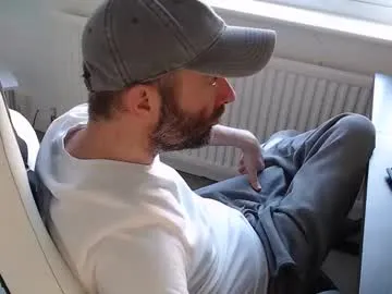 bisexualmilf – webcam model profile photo Image 7