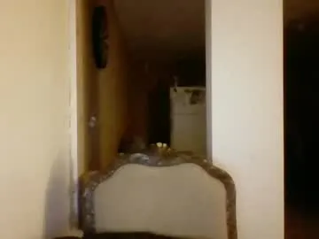 DiamondShyne – webcam model profile photo Image 8