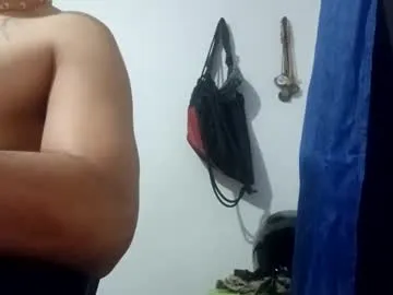 paroncho – webcam model profile photo Image 4