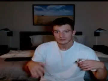 PrettyBlaze chat room preview Image 18