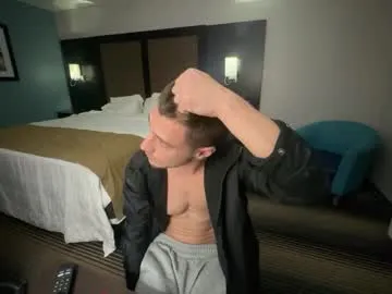 PrettyBlaze chat room preview Image 4