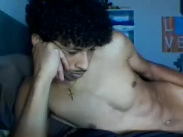 Kento26767 – webcam model profile photo Image 17