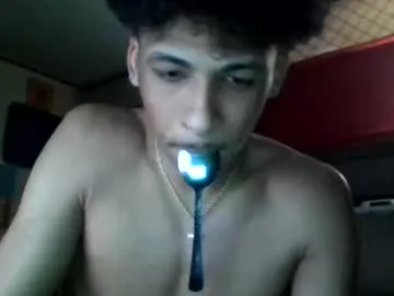 Kento26767 – webcam model profile photo Image 2