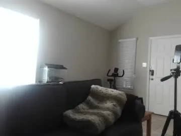 h0lyangel – webcam model profile photo Image 11